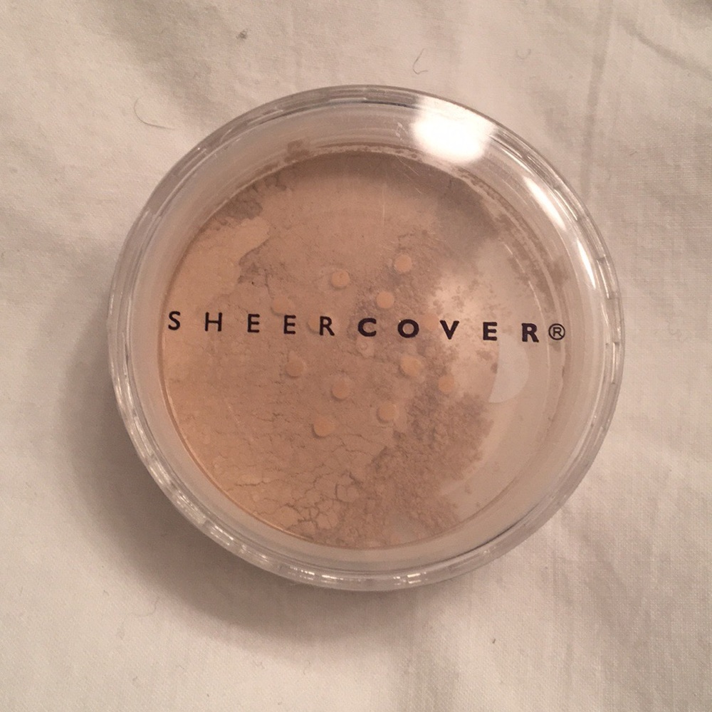 Sheer Cover Mineral Foundation